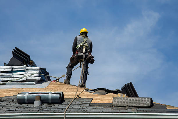 Professional Roof Replacement technician working in Bondurant, IA
